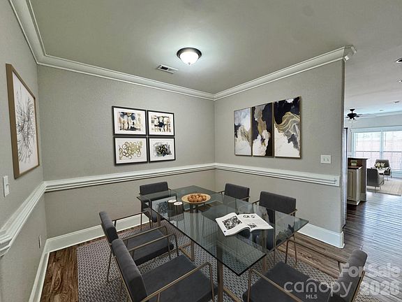 4th image of 1005 Stuarts Landing Dr