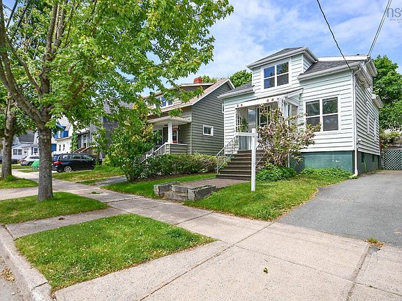 3rd image of 6285 Willow St