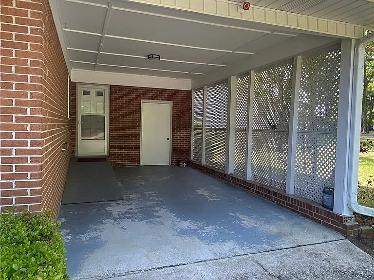 1701 Carter Baron Pl — Photo 3