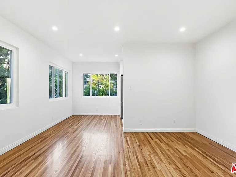 1828 Silver Lake Blvd — Photo 6