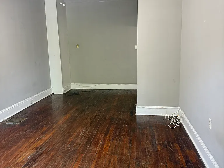 3103 N Calvert St — Photo 5