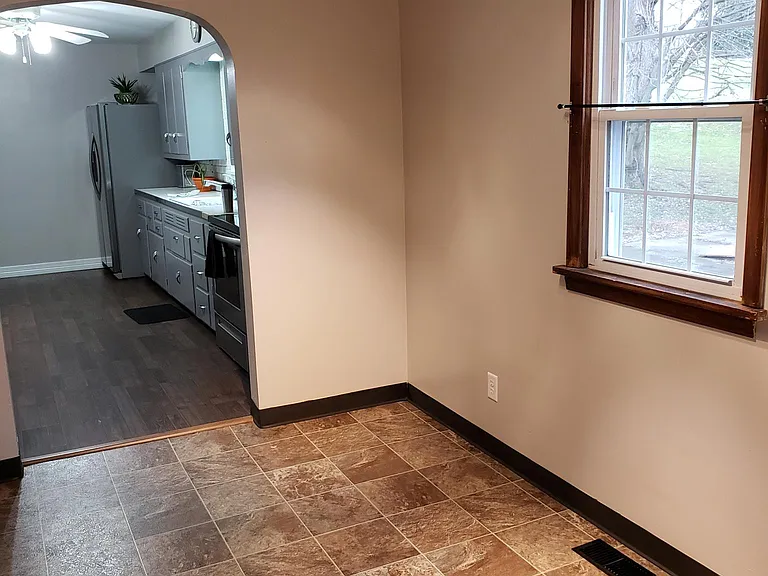 504 Fairmont Pike — Photo 6