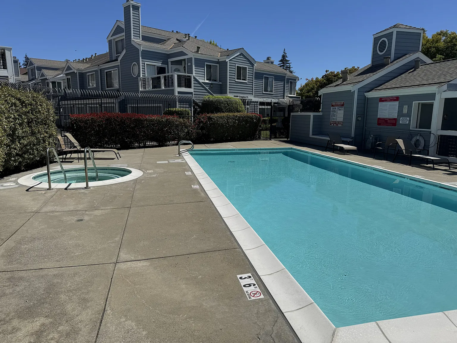 2 bed, 1525 sqft, $3,260 — Photo 4