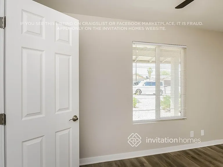 4844 W Townley Ave — Photo 8