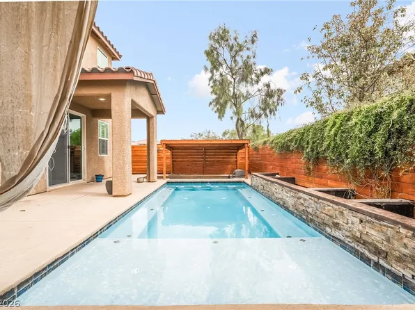10568 Painted Bridge St, Las Vegas, NV 89179