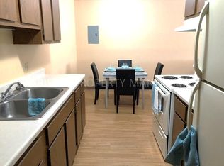 2421 E Irwin St #102B, Pierre, SD 57501