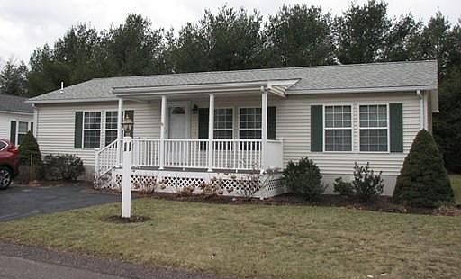 1st image of 15 Fieldwood Dr