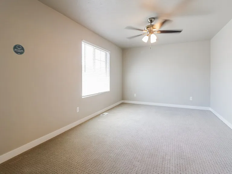 1083 W Osprey Dr — Photo 8