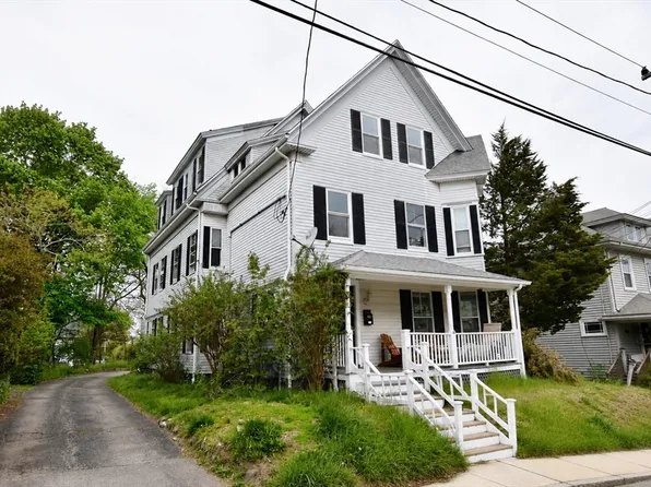 19 Clyfton St #3, Plymouth, MA 02360