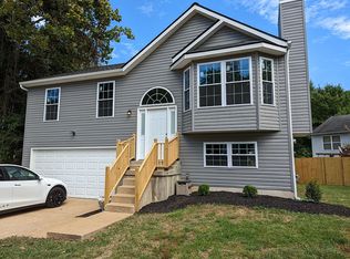 4733 Brennan Rd, High Ridge, MO 63049