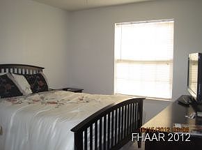 3rd image of 407 Wild Plum Dr