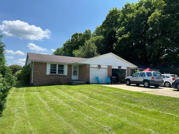 523/525 Logan Rd, Mansfield, OH 44907