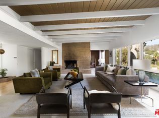 5605 Hill Oak Dr, Los Angeles, CA 90068
