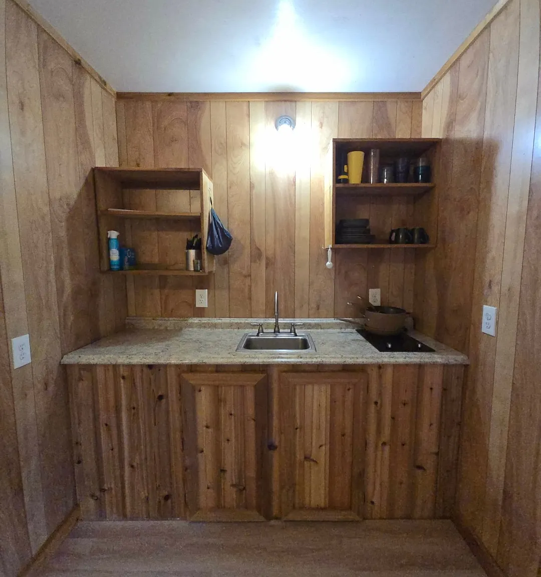 1 bed, 400 sqft, $900 — Photo 4