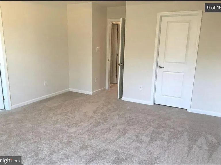 164 Mulberry Dr — Photo 8