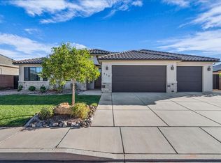 428 E Steeplechase Rd, Washington, UT 84780