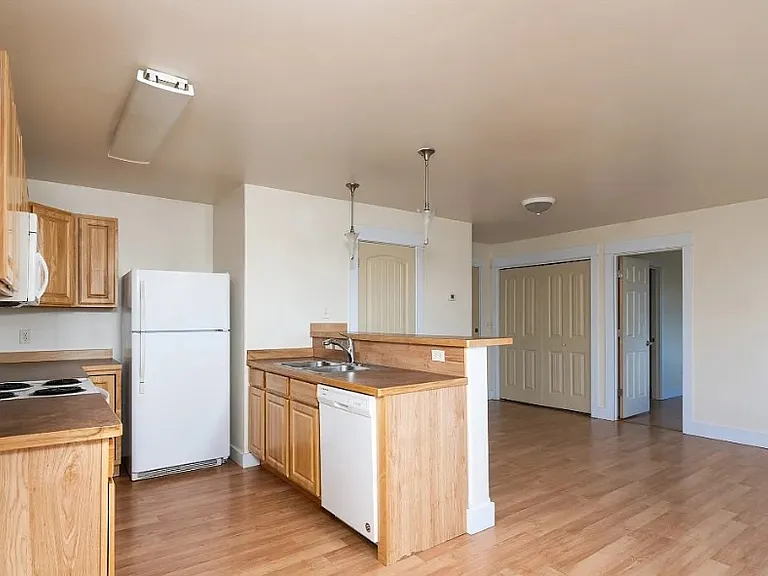 2115 Durston Rd #14 — Photo 4