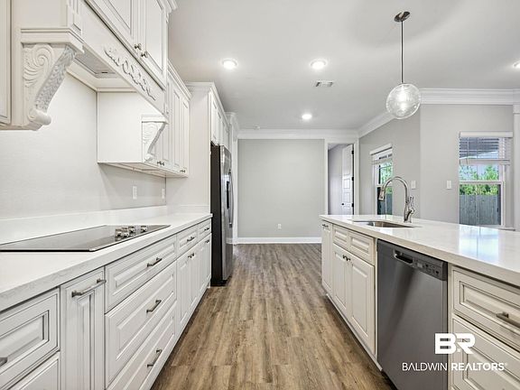 5th image of 12943 Gondala St