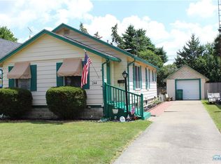 244 Jennings Rd, Rossford, OH 43460