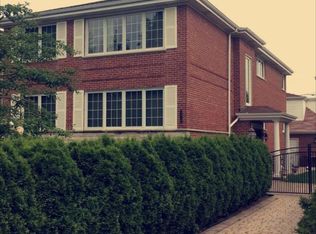 3316 W Columbia Ave #GARDEN, Lincolnwood, IL 60712