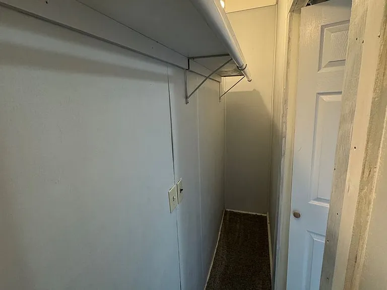 11 Park Street — Photo 23