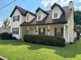 243 W 2nd St, Ceredo, WV 25507