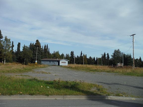 5th image of 11823 Kenai Spur Hwy