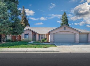 338 N Filbert Ave, Clovis, CA 93611