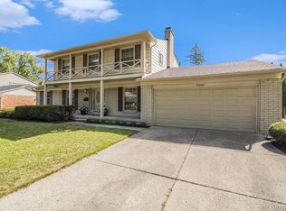 18666 Levan Rd, Livonia, MI 48152