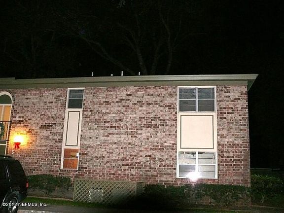 2nd image of 1950 Paine Ave #B-8