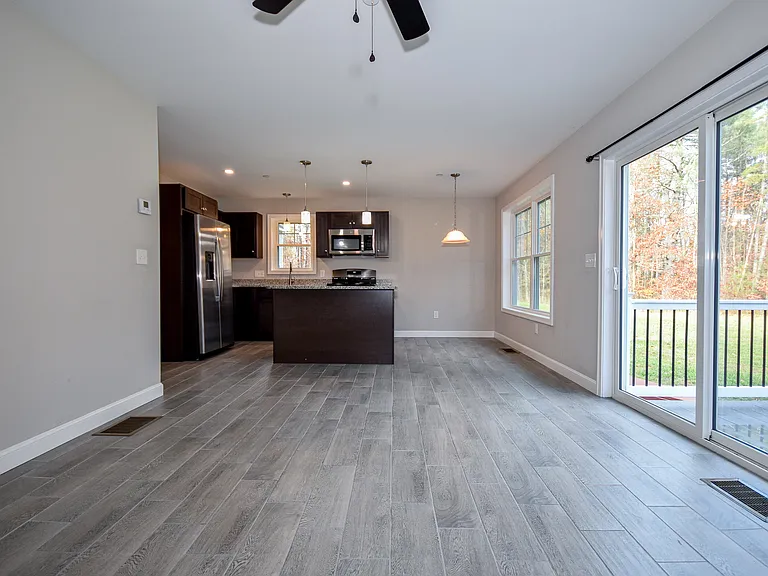 4 Patrick Ct — Photo 8