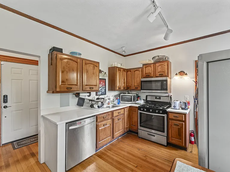 388 Arborway #2 — Photo 2