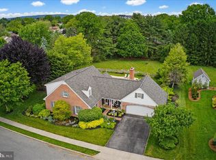175 N Linden St, Manheim, PA 17545