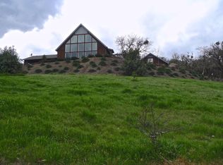 8813 Blackwell Rd, Central Pt, OR 97502