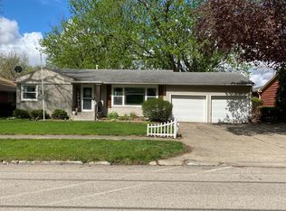 905 E Division St, Audubon, IA 50025