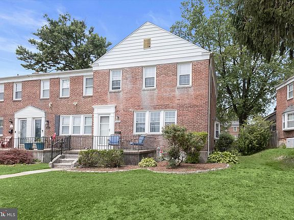 2nd image of 1823 Deveron Rd