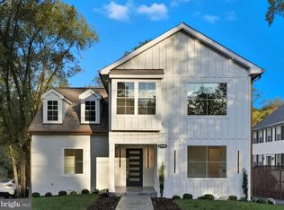 2919 Fairhill Rd, Fairfax, VA 22031