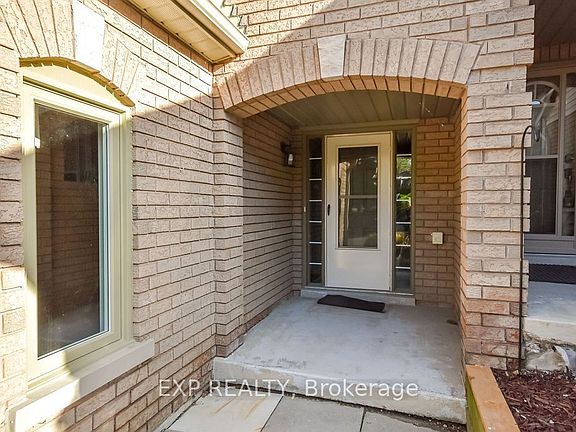 3rd image of 492 Laclie St #14