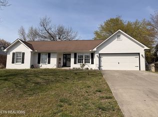 1521 Clear Brook Dr, Knoxville, TN 37922