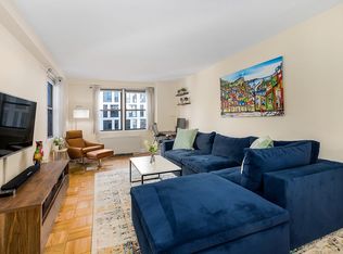 201 E 21st St APT 7D, Manhattan, NY