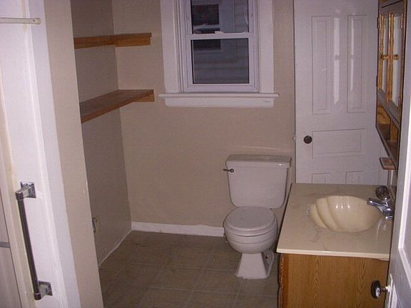 2nd image of 316 Girard Ave
