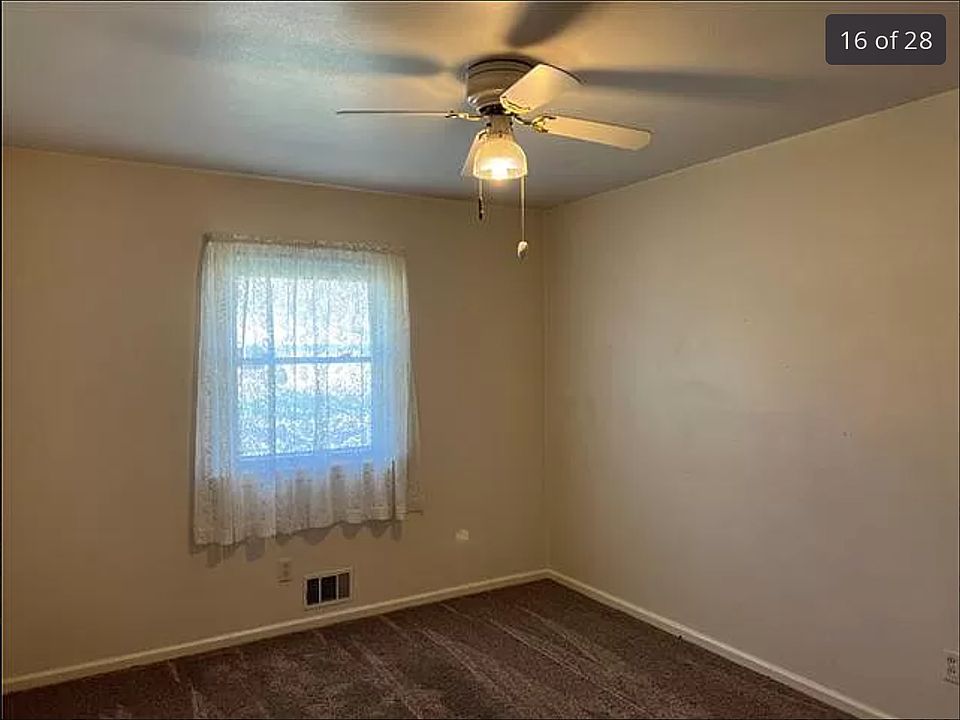 1st image of 4933 S Grand Ave #3