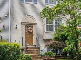 14920 Hyatt Pl, Woodbridge, VA 22191
