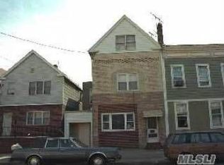 9731 101st St, Ozone Park, NY 11416