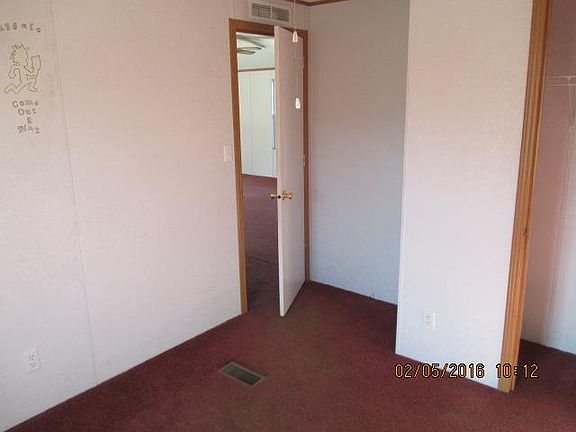 5th image of 106 Oldham Dr