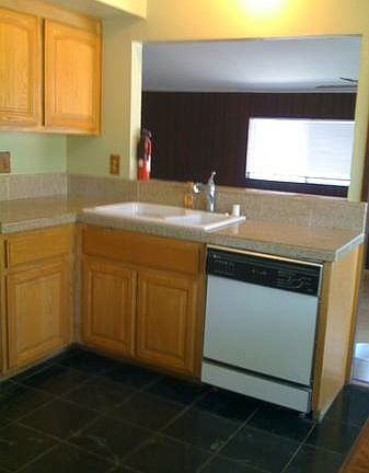 3rd image of 1350 Turrett Dr