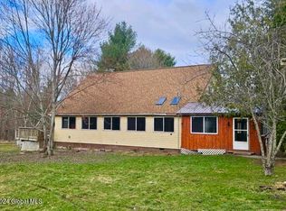 75 Kipp Rd, Parish, NY 13131