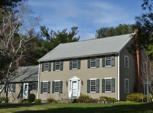 203 Fox Hill Rd, Needham, MA 02492