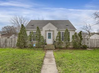 240 Ivy Ave W, Saint Paul, MN 55117