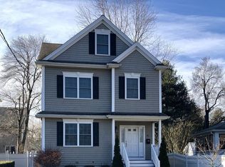 16 Royal St, Waltham, MA 02452